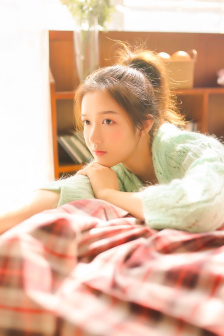 小魔女蒙娜